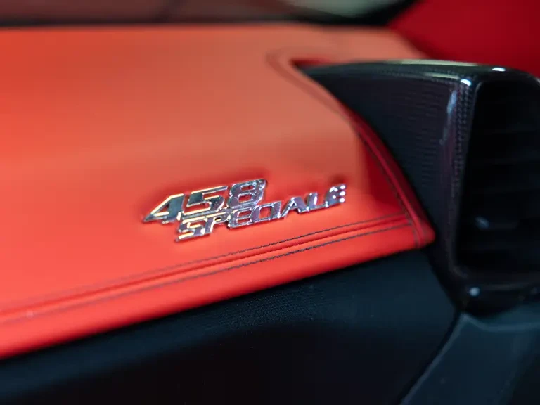 2015 Ferrari 458 Speciale - Image 26 of 31