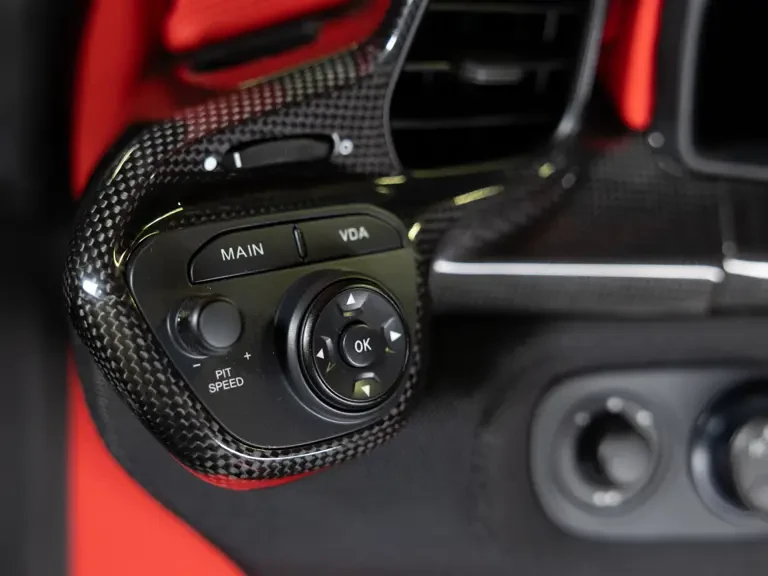 2015 Ferrari 458 Speciale - Image 16 of 31