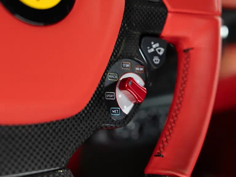 2015 Ferrari 458 Speciale - Image 20 of 31