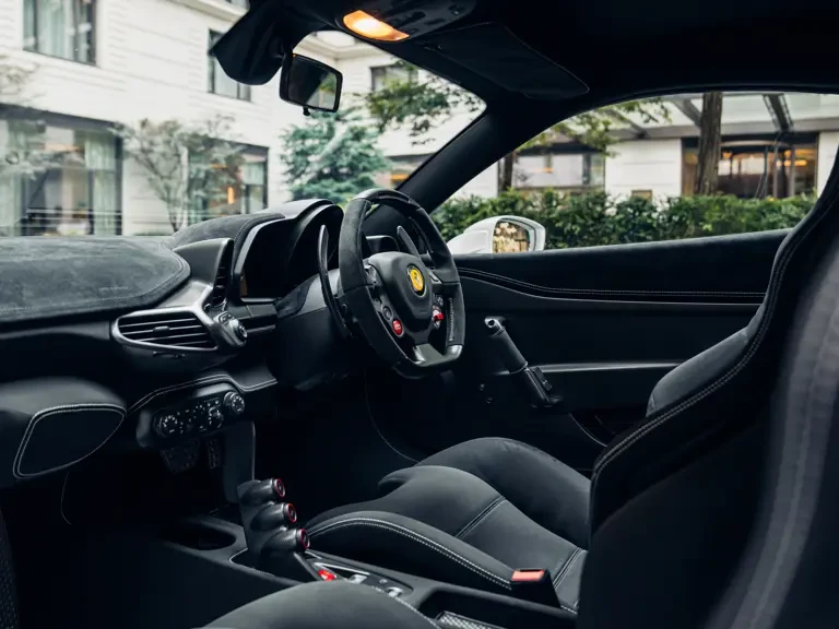 2015 Ferrari 458 Speciale - Image 10 of 26