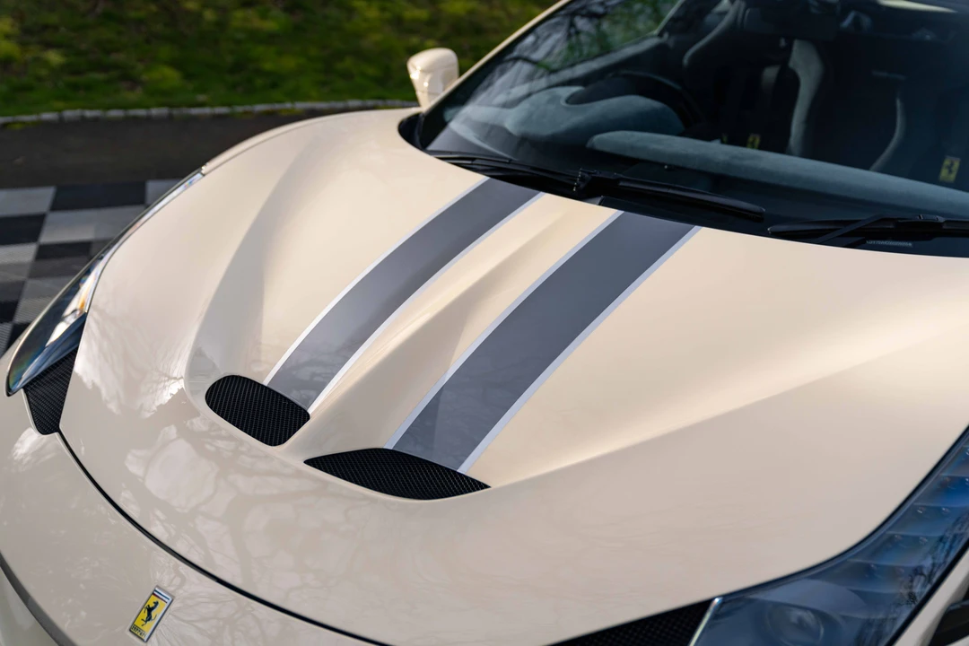 2015 Ferrari 458 Speciale - Image 11 of 31