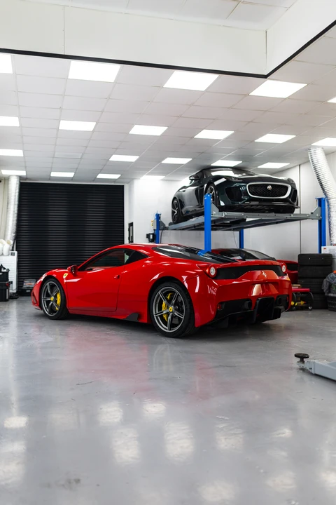 2015 Ferrari 458 Speciale - Image 14 of 31