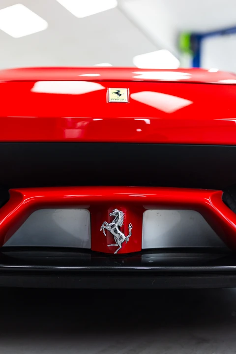 2015 Ferrari 458 Speciale - Image 25 of 31