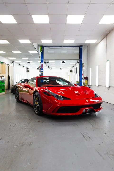 2015 Ferrari 458 Speciale - Image 12 of 31