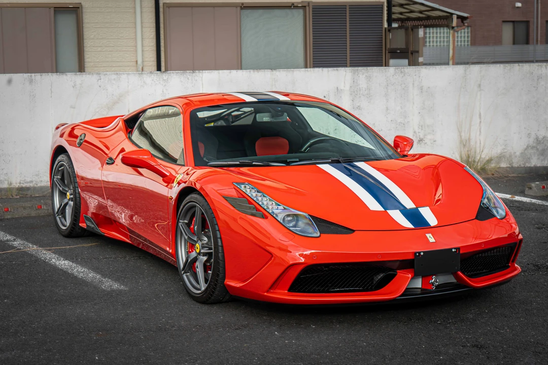 2014 Ferrari 458 Speciale - Image 9 of 31