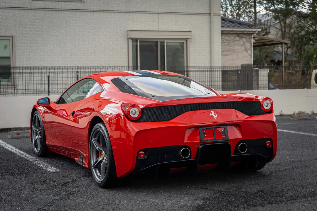 2014 Ferrari 458 Speciale - Image 22 of 31
