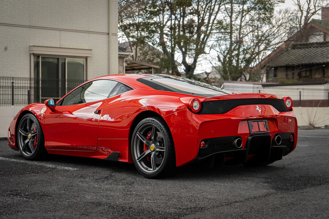 2014 Ferrari 458 Speciale - Image 21 of 31