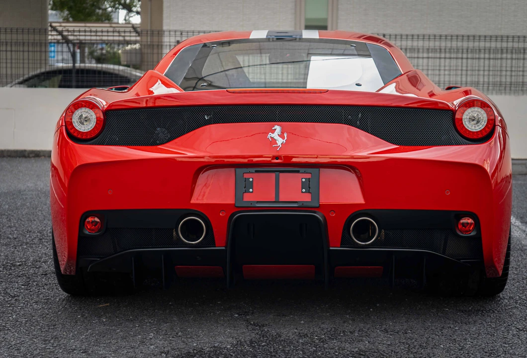 2014 Ferrari 458 Speciale - Image 6 of 31