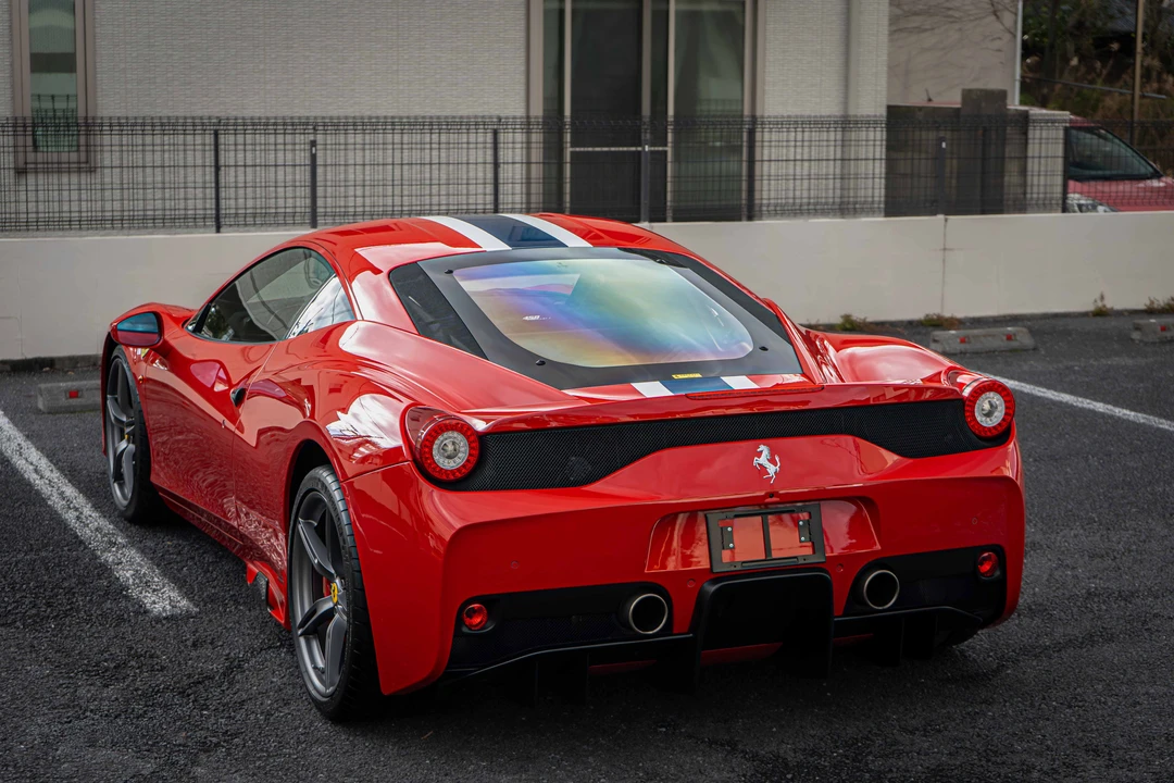 2014 Ferrari 458 Speciale - Image 13 of 31