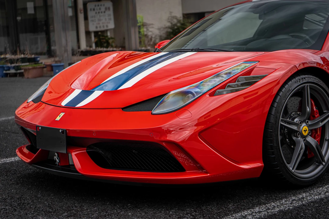 2014 Ferrari 458 Speciale - Image 28 of 31
