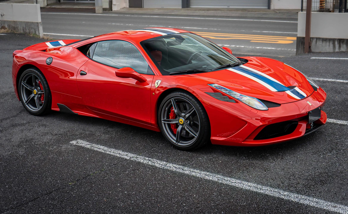 2014 Ferrari 458 Speciale - Image 24 of 31