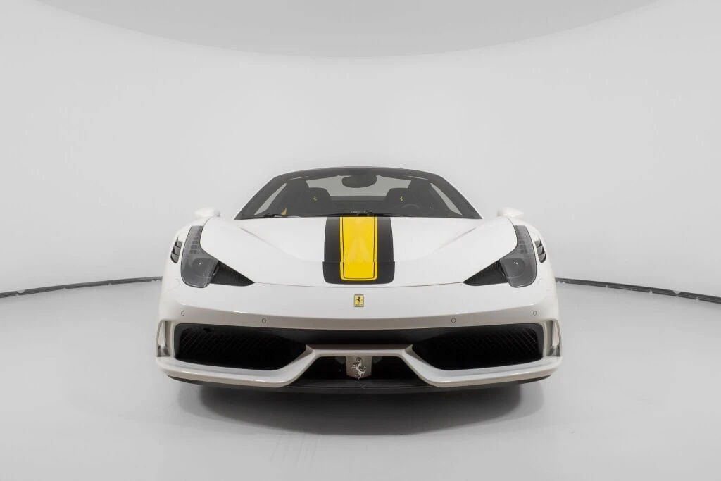 2015 Ferrari 458 Speciale - Image 20 of 31