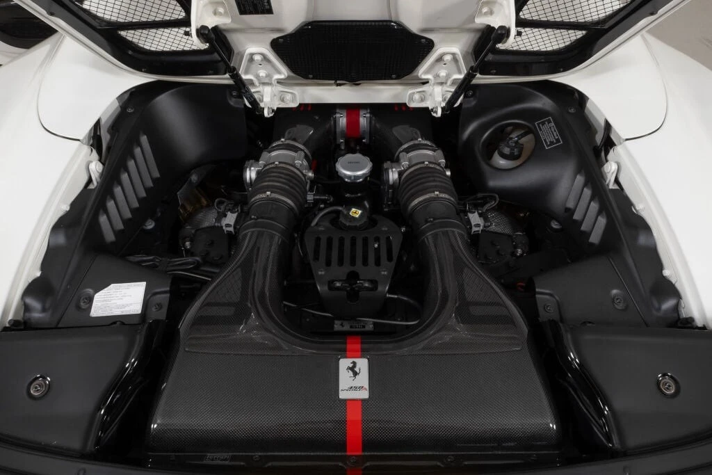 2015 Ferrari 458 Speciale - Image 16 of 31