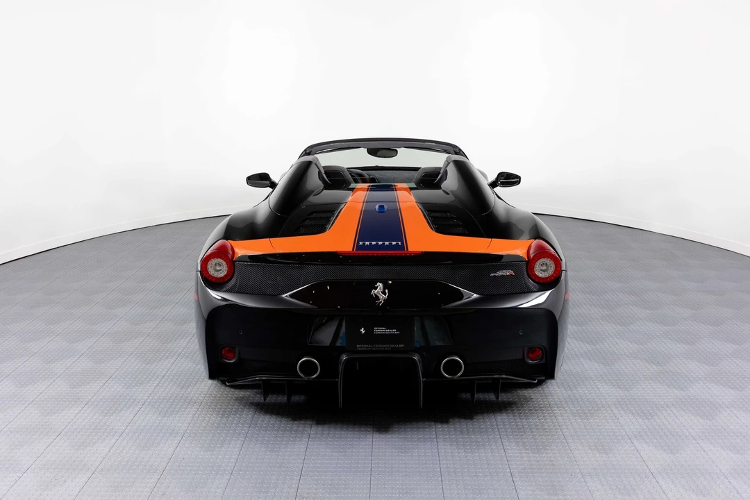 2015 Ferrari 458 Speciale - Image 6 of 12
