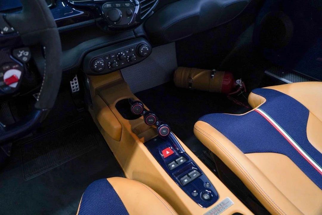 2015 Ferrari 458 Speciale - Image 13 of 21