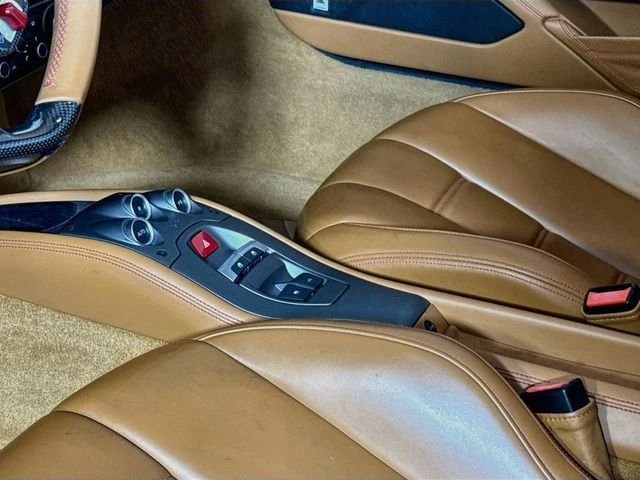 2015 Ferrari 458 Spider - Image 17 of 20