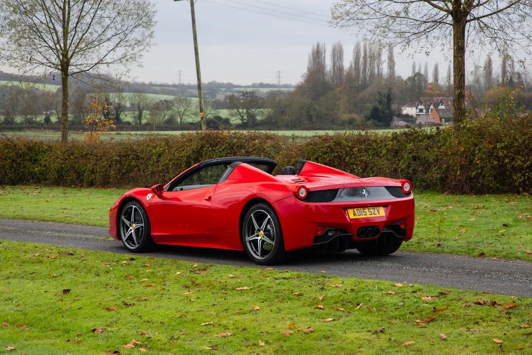 2015 Ferrari 458 Spider - Image 18 of 31