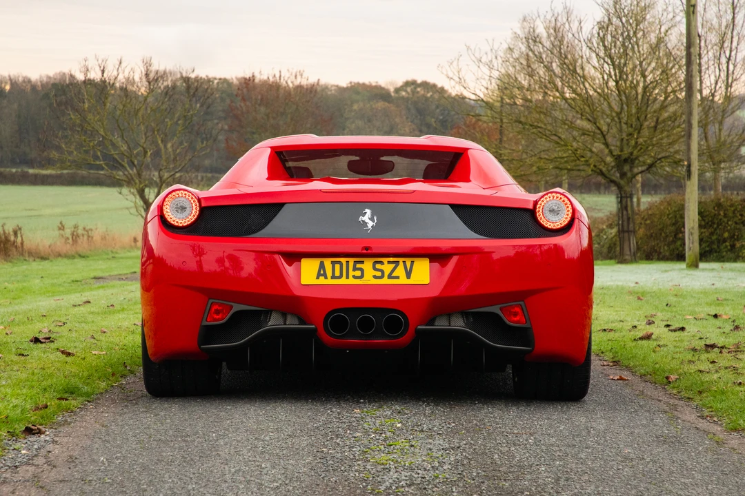 2015 Ferrari 458 Spider - Image 24 of 31