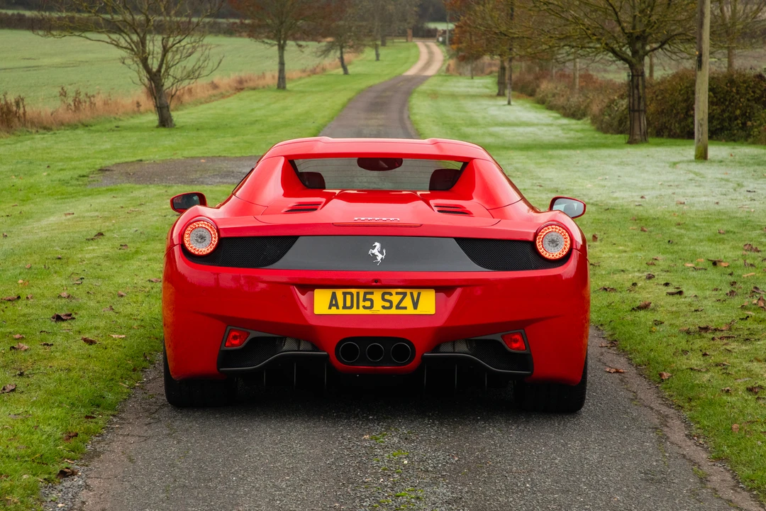 2015 Ferrari 458 Spider - Image 25 of 31