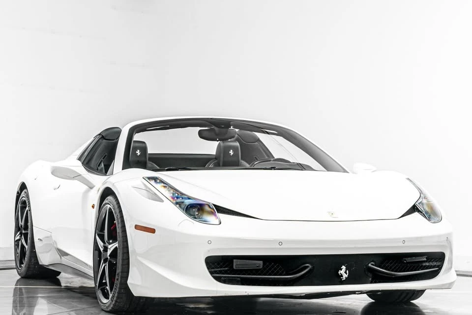 2015 Ferrari 458 Spider - Image 2 of 17