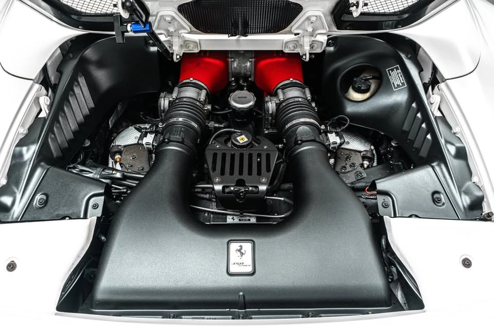 2015 Ferrari 458 Spider - Image 9 of 17