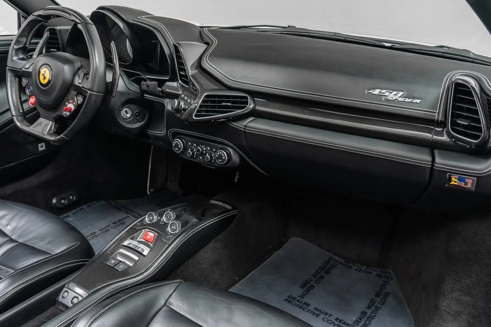 2015 Ferrari 458 Spider - Image 11 of 17