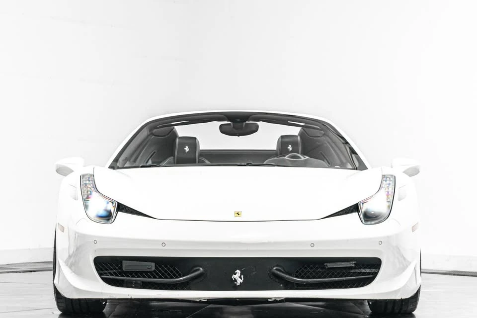2015 Ferrari 458 Spider - Image 3 of 17