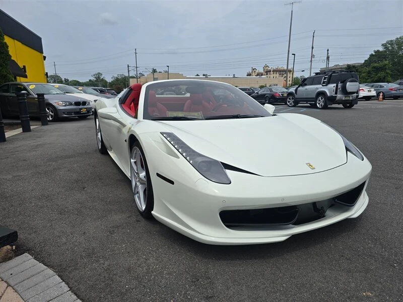 2015 Ferrari 458 Spider - Image 8 of 20
