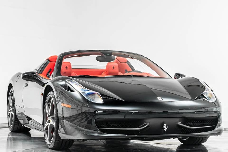 2015 Ferrari 458 Spider - Image 2 of 16