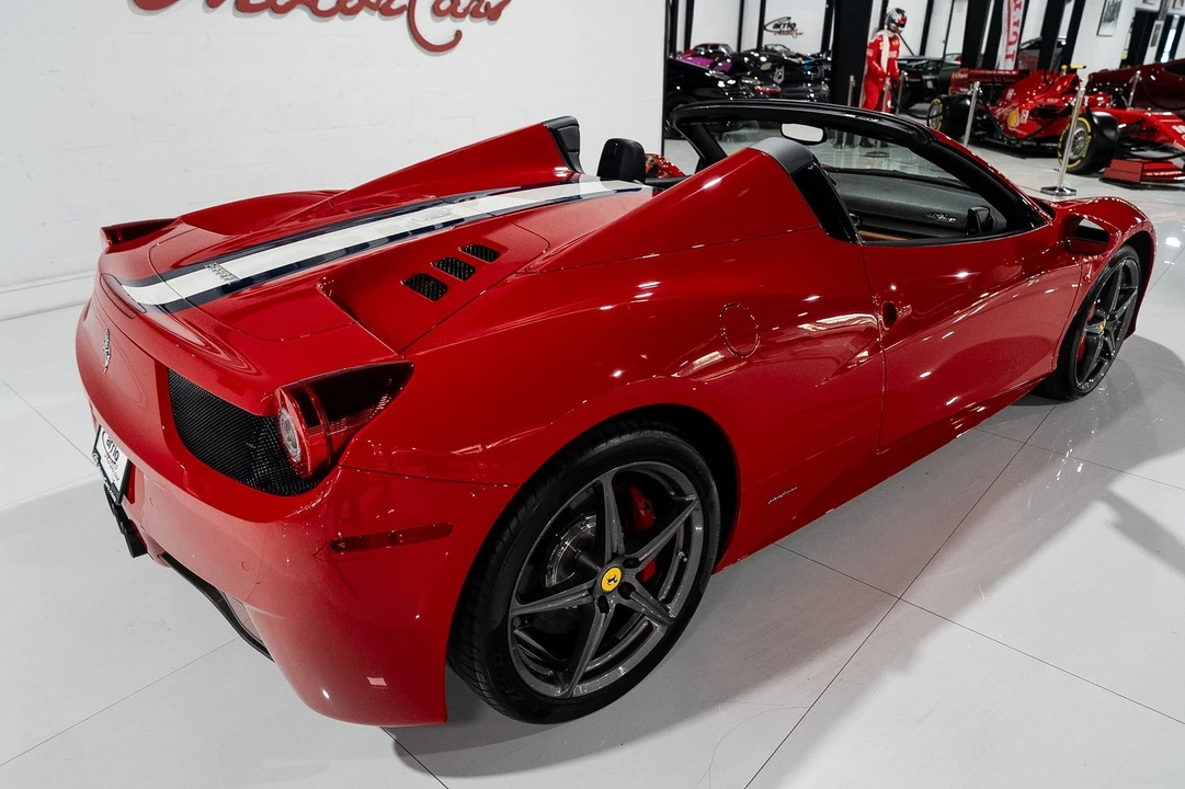 2015 Ferrari 458 Spider - Image 7 of 31