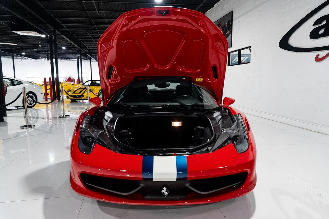 2015 Ferrari 458 Spider - Image 31 of 31