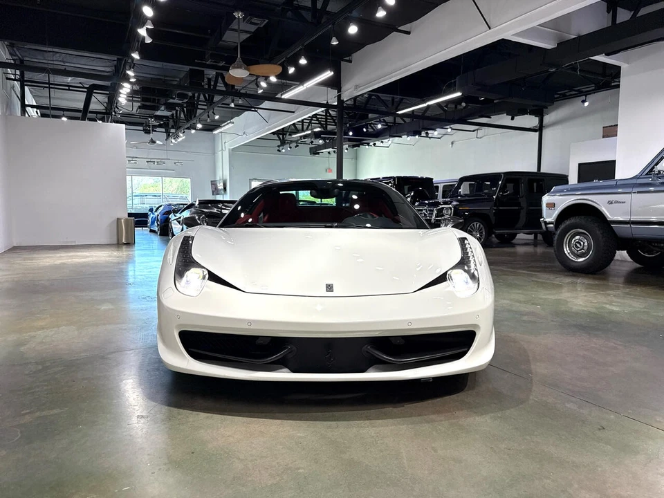 2015 Ferrari 458 Spider - Image 14 of 21