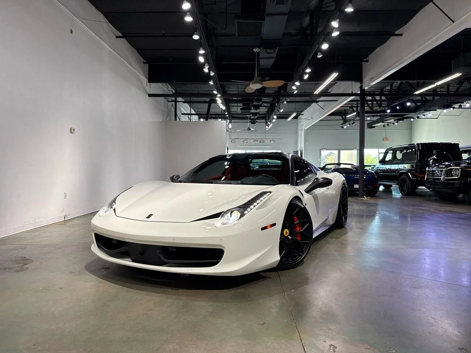 2015 Ferrari 458 Spider - Image 2 of 31