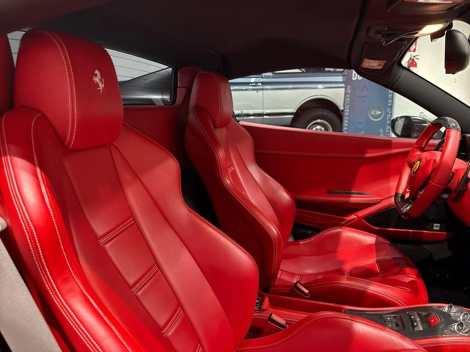 2015 Ferrari 458 Spider - Image 31 of 31