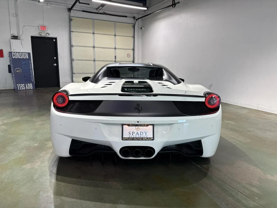 2015 Ferrari 458 Spider - Image 8 of 31