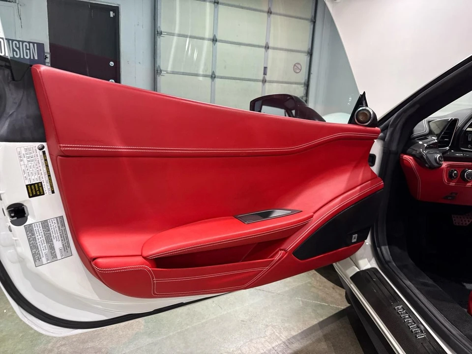 2015 Ferrari 458 Spider - Image 21 of 31