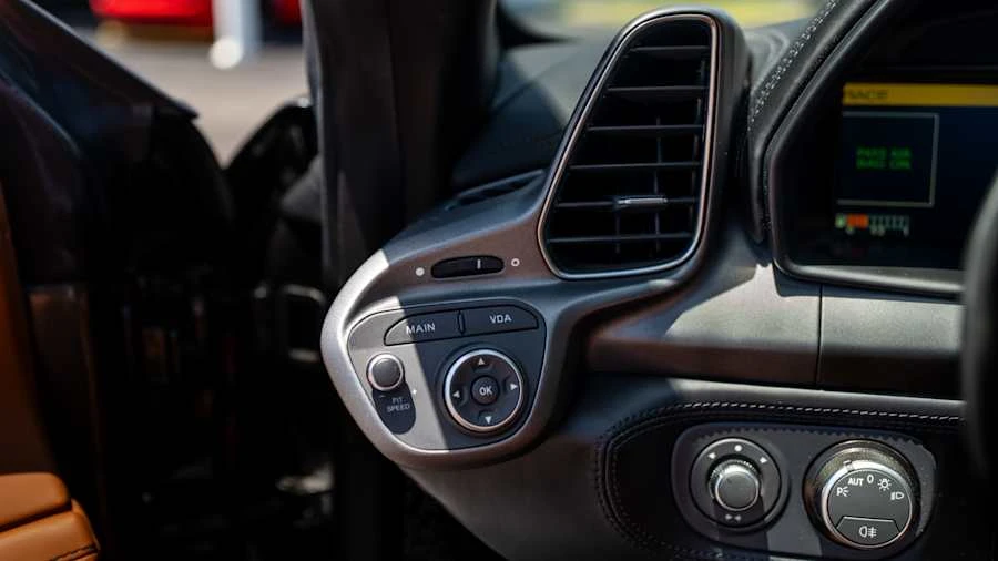 2015 Ferrari 458 Spider - Image 21 of 27