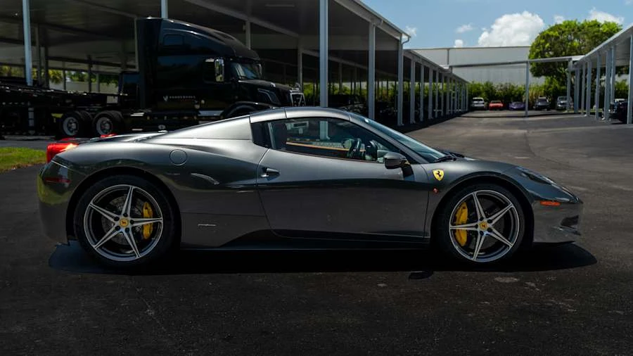 2015 Ferrari 458 Spider - Image 7 of 27