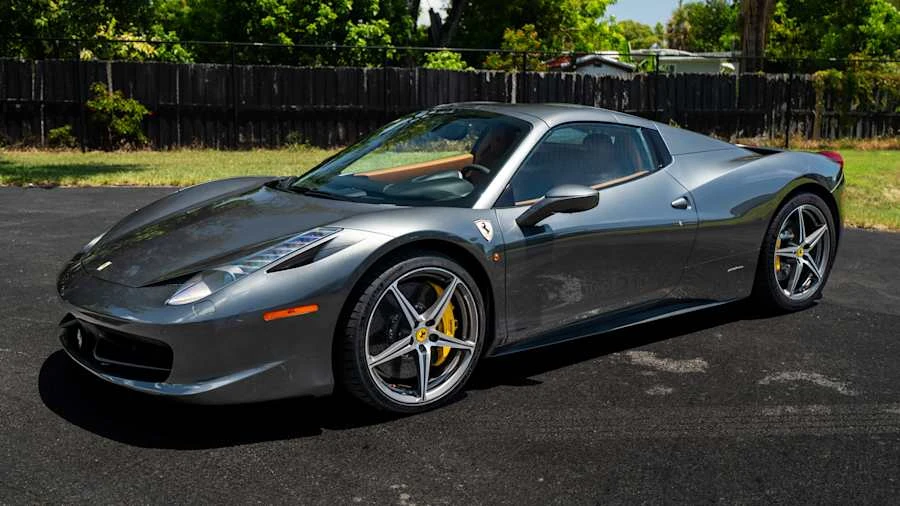2015 Ferrari 458 Spider - Image 9 of 27