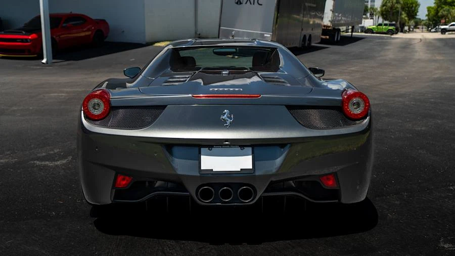 2015 Ferrari 458 Spider - Image 5 of 27