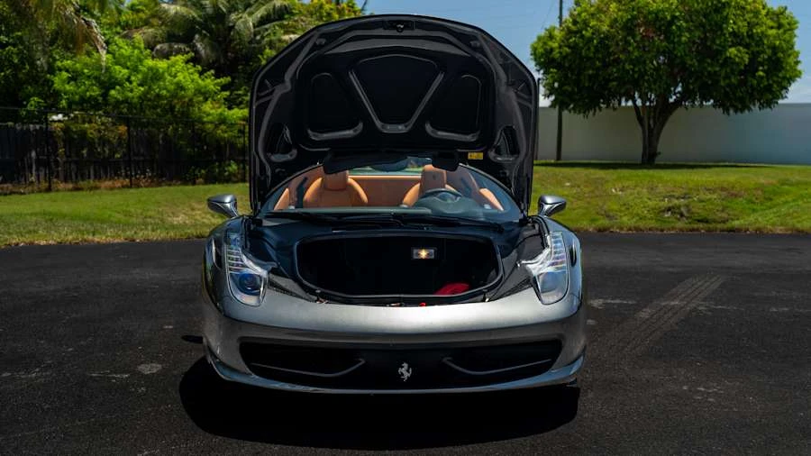 2015 Ferrari 458 Spider - Image 26 of 27