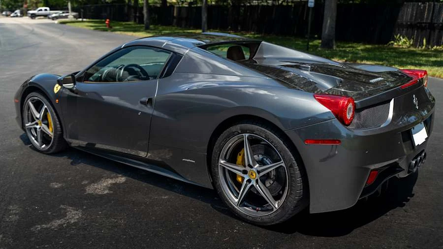 2015 Ferrari 458 Spider - Image 10 of 27