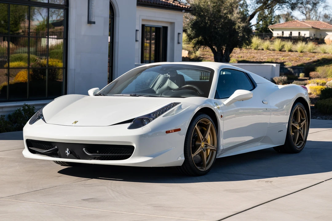 2015 Ferrari 458 Spider - Image 12 of 31