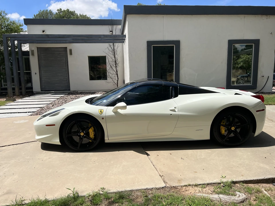 2015 Ferrari 458 Spider - Image 18 of 31