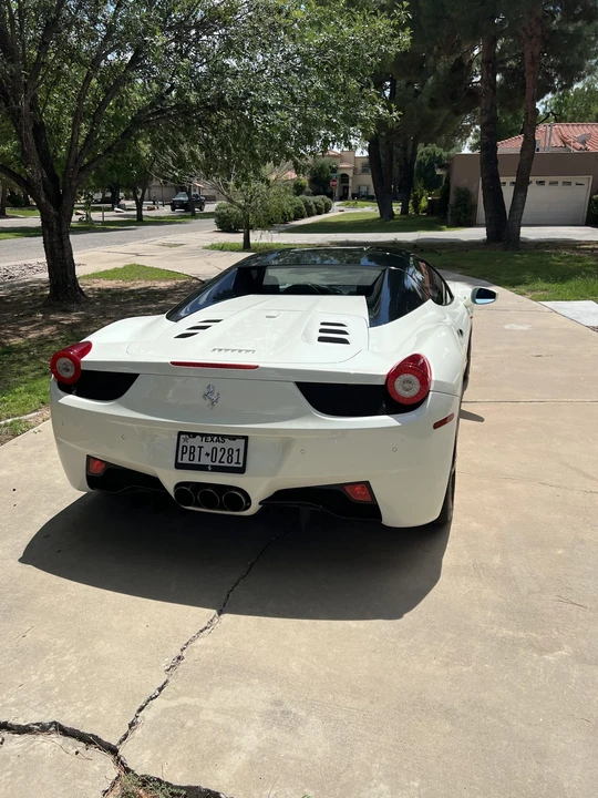 2015 Ferrari 458 Spider - Image 23 of 31