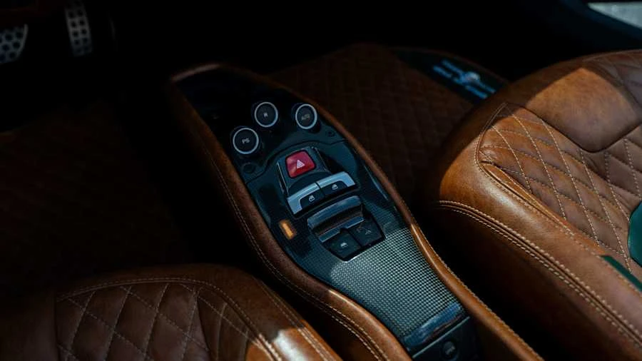 2015 Ferrari 458 Spider - Image 25 of 27