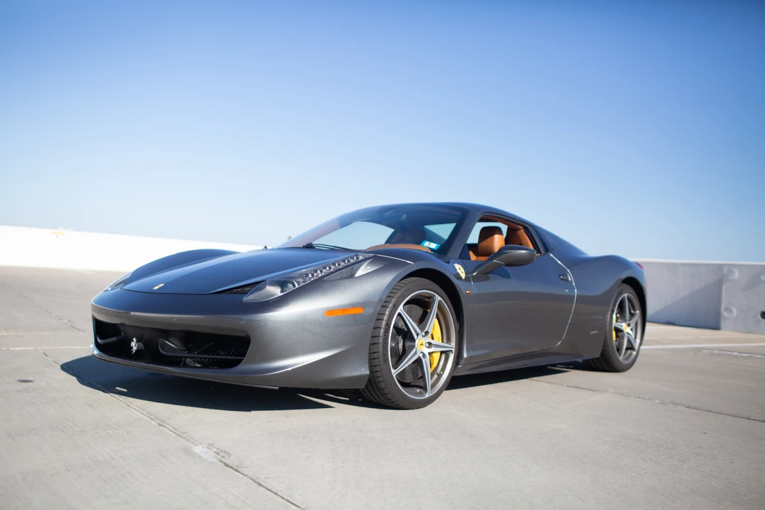 2015 Ferrari 458 Spider - Image 23 of 31
