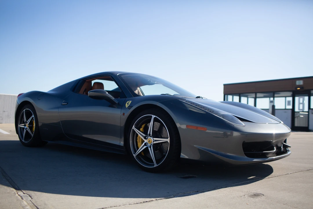 2015 Ferrari 458 Spider - Image 29 of 31