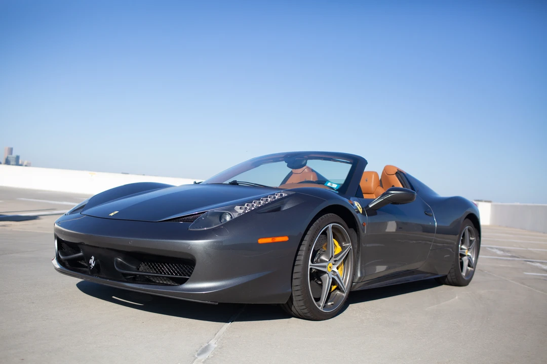 2015 Ferrari 458 Spider - Image 5 of 31