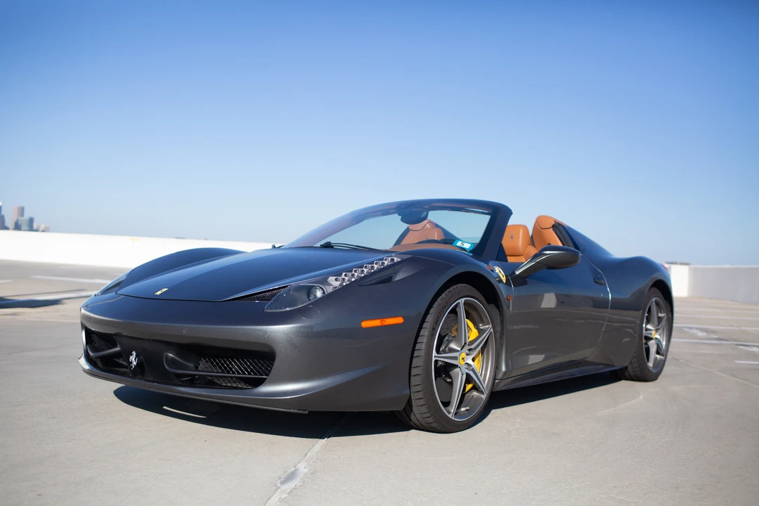 2015 Ferrari 458 Spider - Image 4 of 31